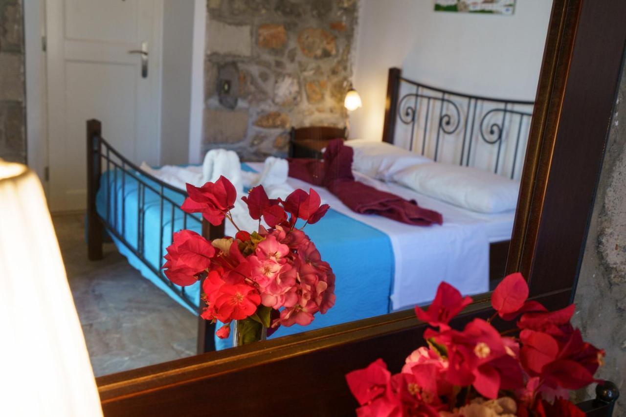 Villa Mandraki Hydra  Esterno foto