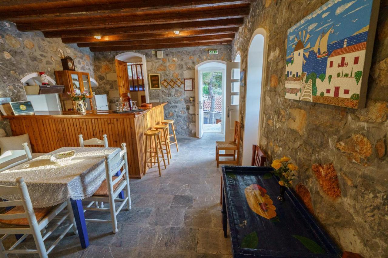 Villa Mandraki Hydra  Esterno foto