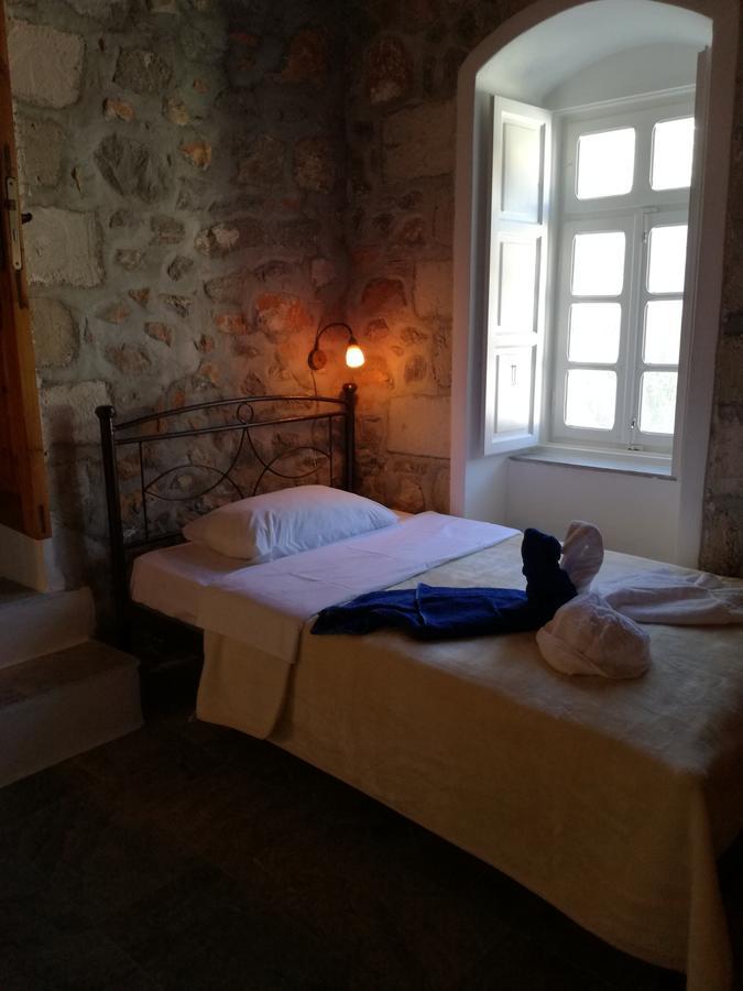 Villa Mandraki Hydra  Esterno foto